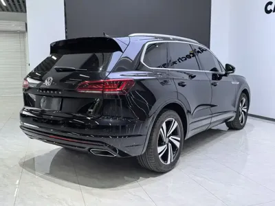 Volkswagen Touareg 2020, 142000 км, за 238000 CNY - фото 9