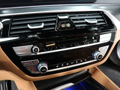 BMW 5-Series 2023, 56883 км, за 38900000 KRW - фото 8