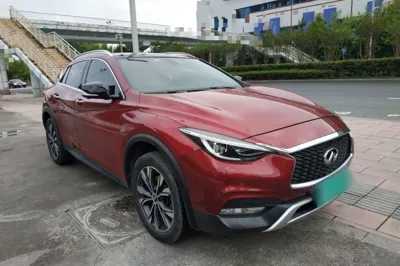 Infiniti QX30 2017, 128699 км, за 69624.69 CNY