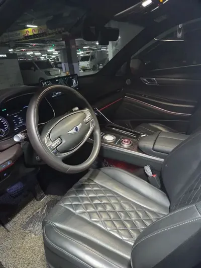 Genesis GV80 · 2021 год