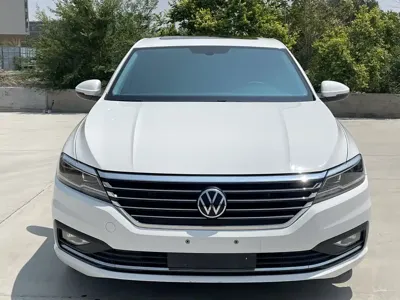Volkswagen Lavida 2022, 50000 км, за 59800 CNY