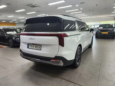 Kia Canival 2025, 42021 км, за 35500000 KRW