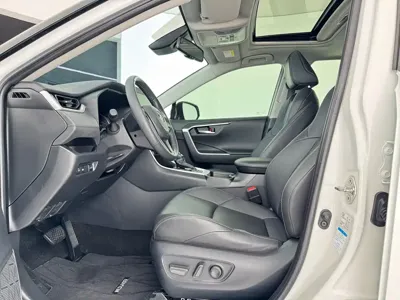 Toyota Wildlander 2020, 55000 км, за 102000 CNY - фото 8