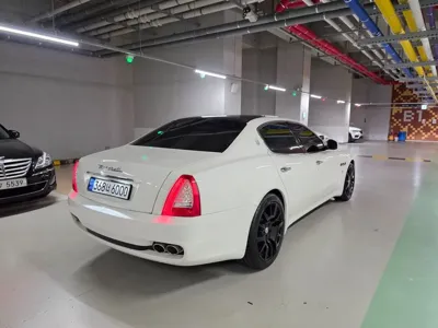 Maserati Quattroporte 2010, 103200 км, за 23500000 KRW