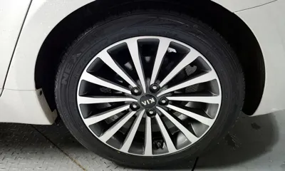 Kia K7 2015, 84353 км, за 8100000 KRW - фото 5