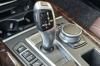 BMW X5 2017, 94000 км, за 157476.27 CNY - фото 32