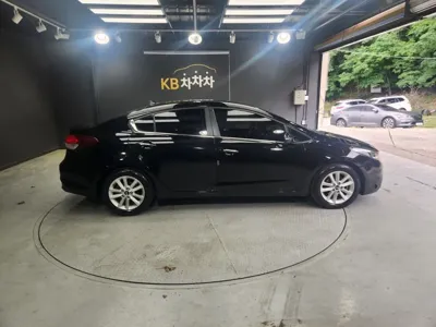 Kia K3 2016, 167675 км, за 5500000 KRW - фото 8