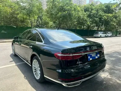 Audi A8 2019, 73000 км, за 268800 CNY - фото 7