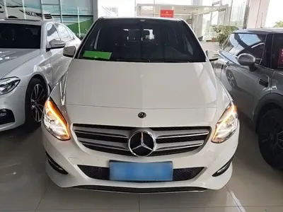 Mercedes-Benz B-Class 2017, 106199 км, за 49500 CNY