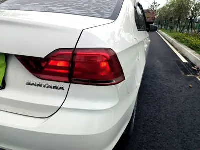 Volkswagen Santana 2021, 50300 км, за 37800 CNY - фото 8