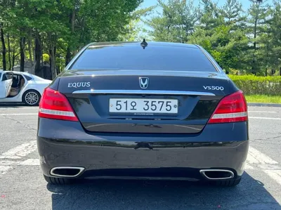 Hyundai Equus 2013, 38900 км, за 23900000 KRW