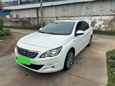 Peugeot 408 2016, 93000 км, за 15800 CNY - фото 1