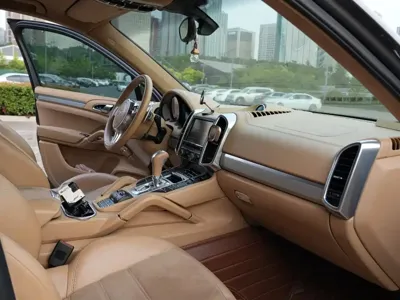 Porsche Cayenne 2012, 110000 км, за 115800 CNY - фото 12