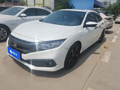 Honda Civic · 2021 год