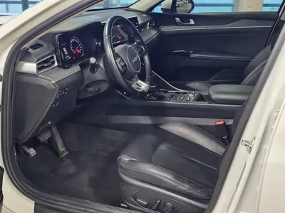 Kia K5 2023, 66000 км, за 15900000 KRW - фото 6