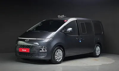 Hyundai Staria · 2022 год