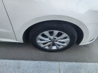 Volkswagen Lavida 2017, 55100 км, за 42821.78 CNY - фото 8