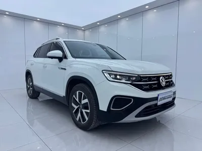 Volkswagen Tayron 2023, 27000 км, за 175799 CNY