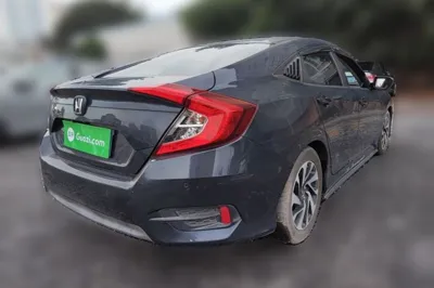Honda Civic 2016, 87200 км, за 43554.59 CNY - фото 6
