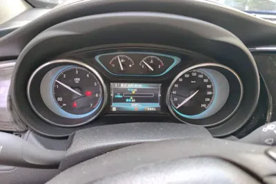 Buick Envision 2014, 95400 км, за 46695.25 CNY - фото 8