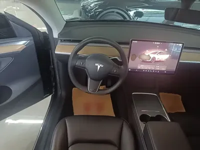 Tesla Model Y 2022, 78900 км, за 151600 CNY - фото 11