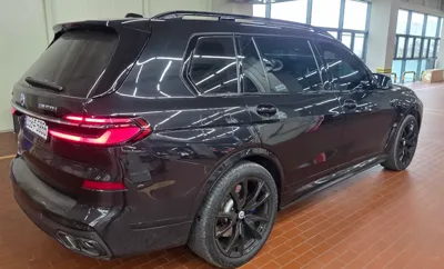BMW X7 2023, 70000 км, за 101000000 KRW - фото 3