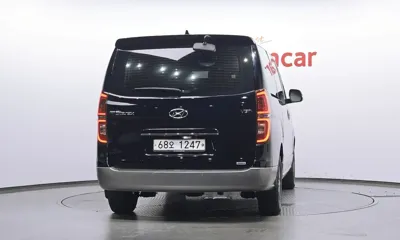 Hyundai Starex 2019, 124445 км, за 14883.86 USD - фото 4