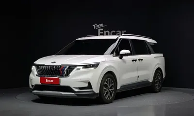 Kia Canival · 2021 год