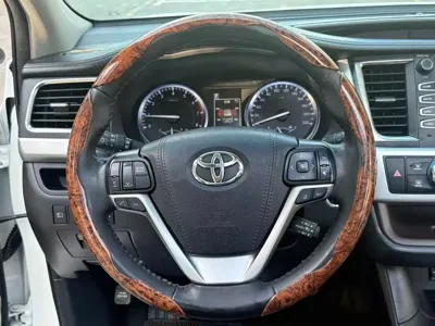 Toyota Highlander 2019, 150000 км, за 113800 CNY - фото 11