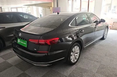 Volkswagen Passat 2019, 102899 км, за 77184.14 CNY - фото 6