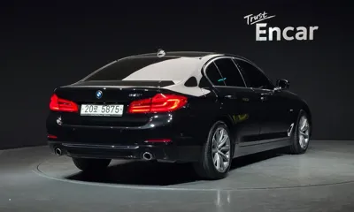 BMW 5-Series 2018, 121325 км, за 21300000 KRW