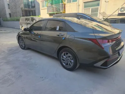 Hyundai Avante 2026, 1877 км, за 25900000 KRW