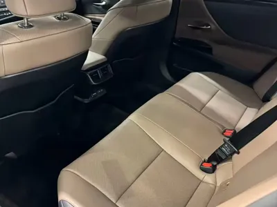 Lexus ES 2024, 25000 км, за 189000 CNY - фото 15