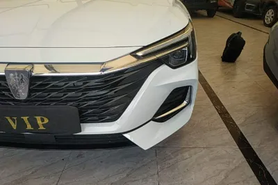 Roewe i6 MAX New Energy 2023, 2600 км, за 80932.6 CNY - фото 9