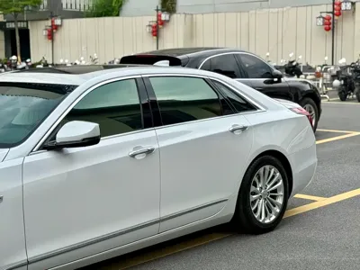 Cadillac CT6 2018, 100000 км, за 79800 CNY - фото 13