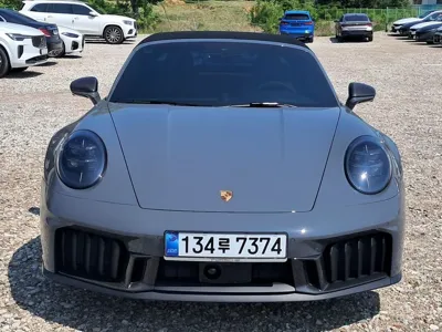 Porsche 911 · 2026 год