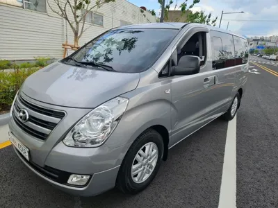Hyundai Starex · 2017 год