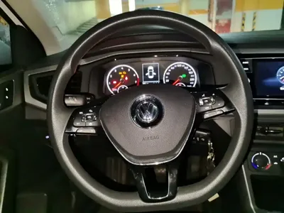 Volkswagen Polo 2021, 79200 км, за 45700 CNY