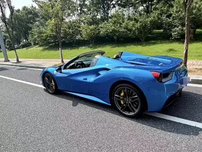 Ferrari 488 2017, 26000 км, за 1788000 CNY