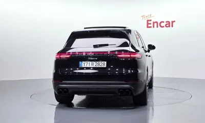 Porsche Cayenne 2019, 102929 км, за 64500000 KRW