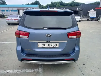 Kia Canival 2015, 220000 км, за 6300000 KRW - фото 3
