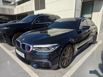BMW 5-Series · 2020 год