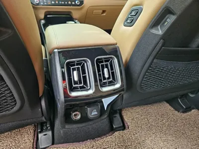 Kia Sorento 2024, 28500 км, за 34000000 KRW - фото 8
