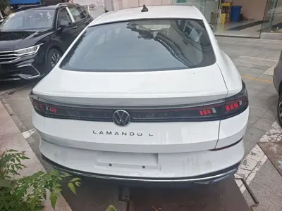 Volkswagen Lamando 2024, 2600 км, за 109300 CNY - фото 6