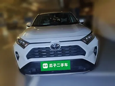 Toyota RAV4 2022, 46000 км, за 95500 CNY