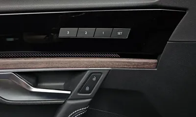 Volkswagen Touareg 2024, 29300 км, за 71500000 KRW - фото 29