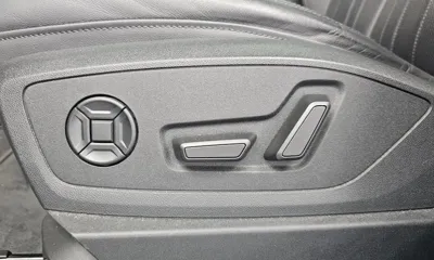 Audi e-tron 2022, 41004 км, за 46500000 KRW - фото 26