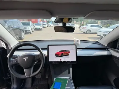 Tesla Model Y 2024, 80000 км, за 168000 CNY - фото 9