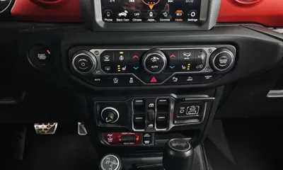 Jeep Wrangler 2021, 70745 км, за 36500000 KRW - фото 27