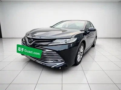 Toyota Camry · 2018 год